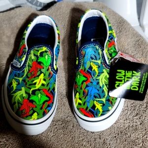 Brand new kids vans size 11 never worn!